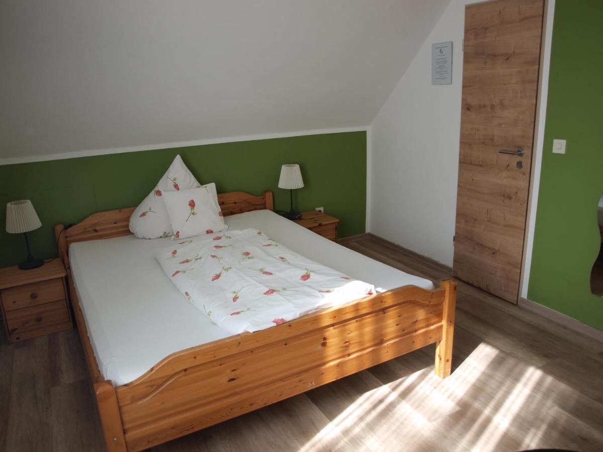 Landgasthof Zum Goldenen Loewen Moosbach  Buitenkant foto